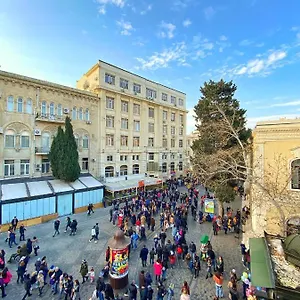 Center فندق باكو